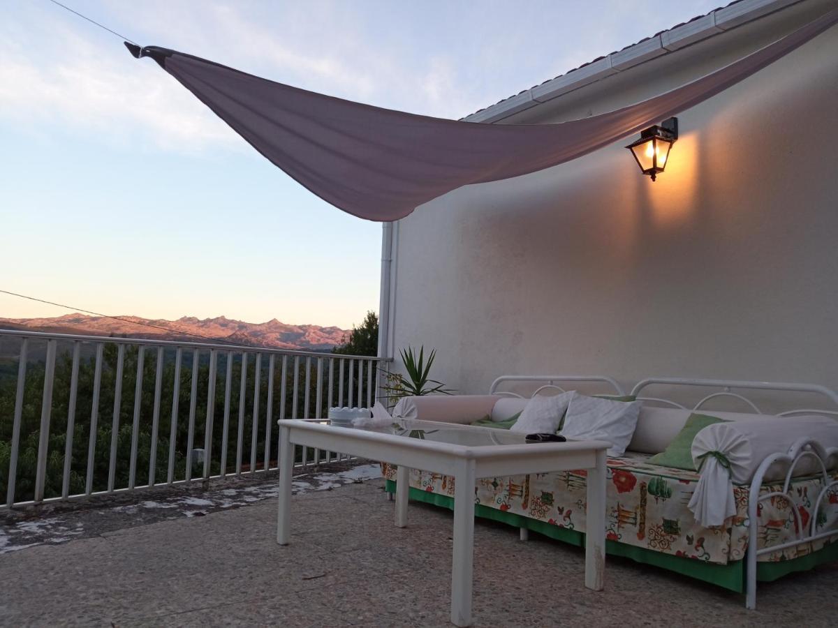 Casa Miraxures Con Vistas A La Sierra Del Xures Guest House Ourense Exterior photo